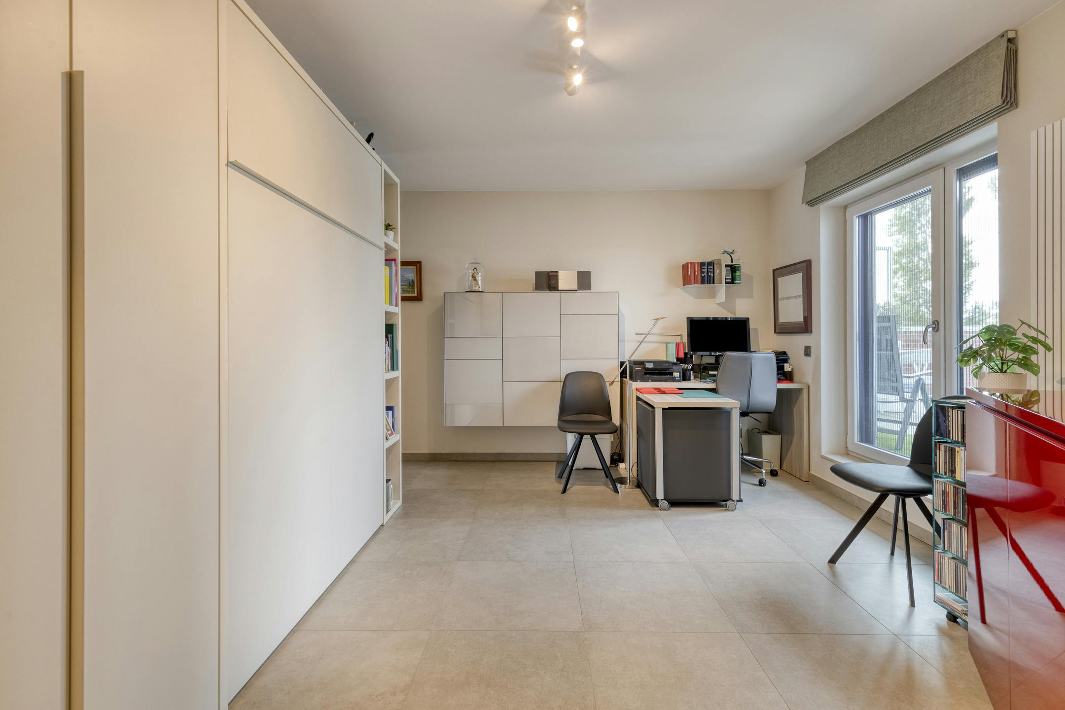 Instapklaar appartement met ruim terras in Koksijde dorp foto 10