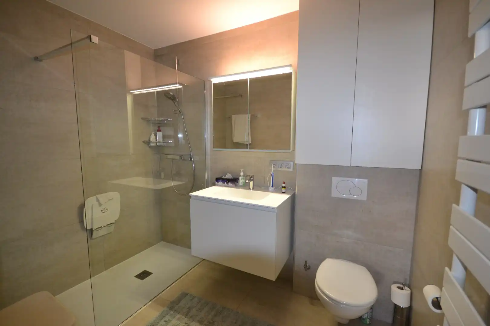 Zonnig luxe appartement met 3 slaapkamers en zeer ruim terras te Oostduinkerke foto 10