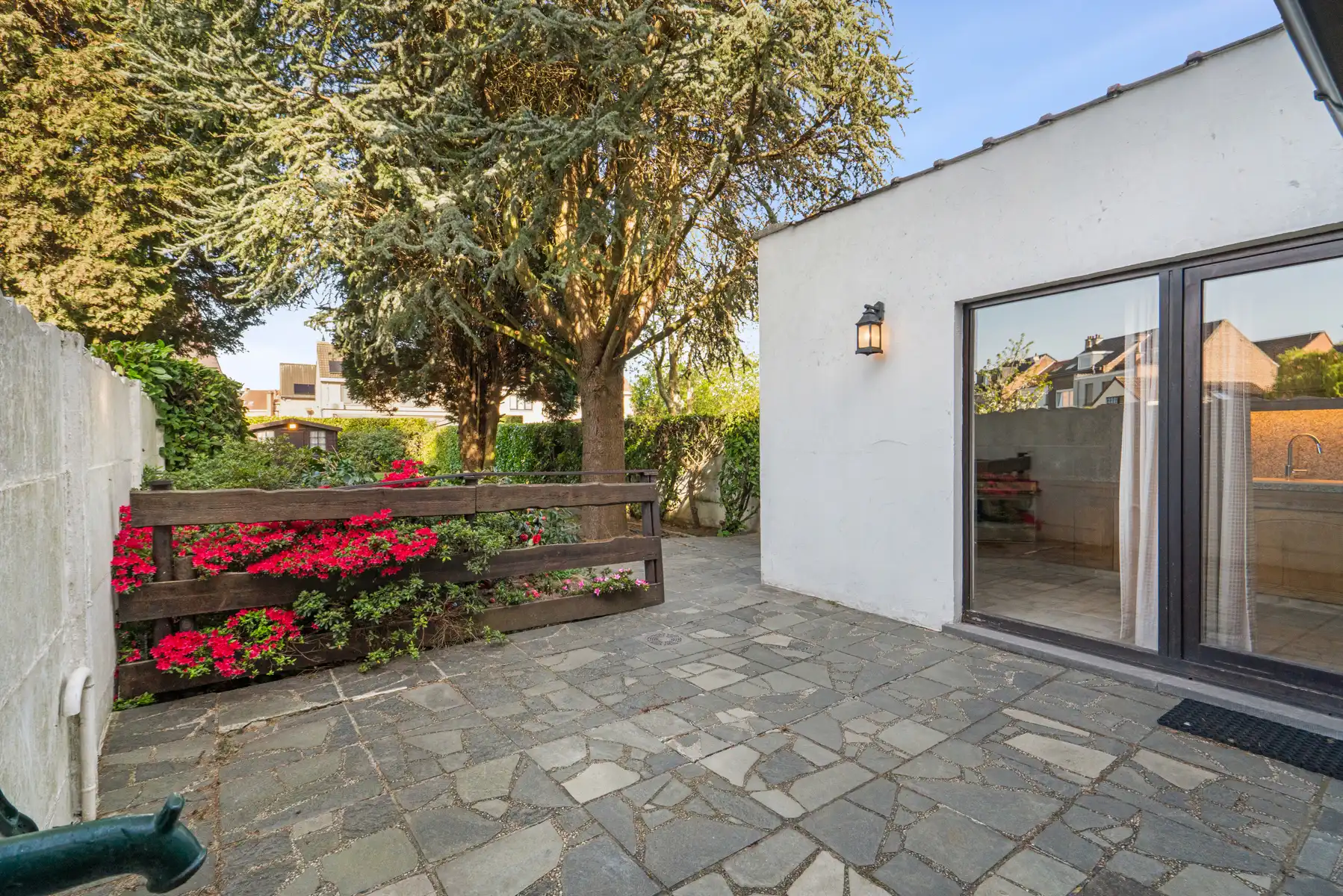 Gezinswoning met 3 slaapkamer + aangelegde tuin te Koningslo foto 16