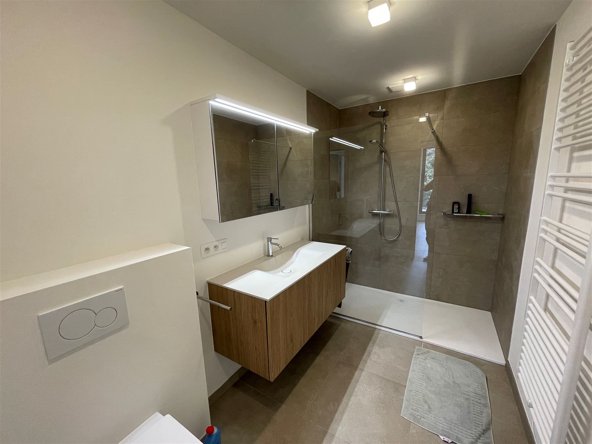 Appartement met twee terrassen foto 16