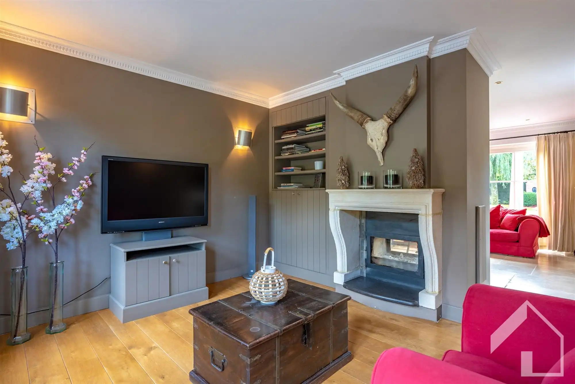 Exclusieve villa met loods, prachtige tuin en topafwerking op ruim 7.400 m²  foto 14