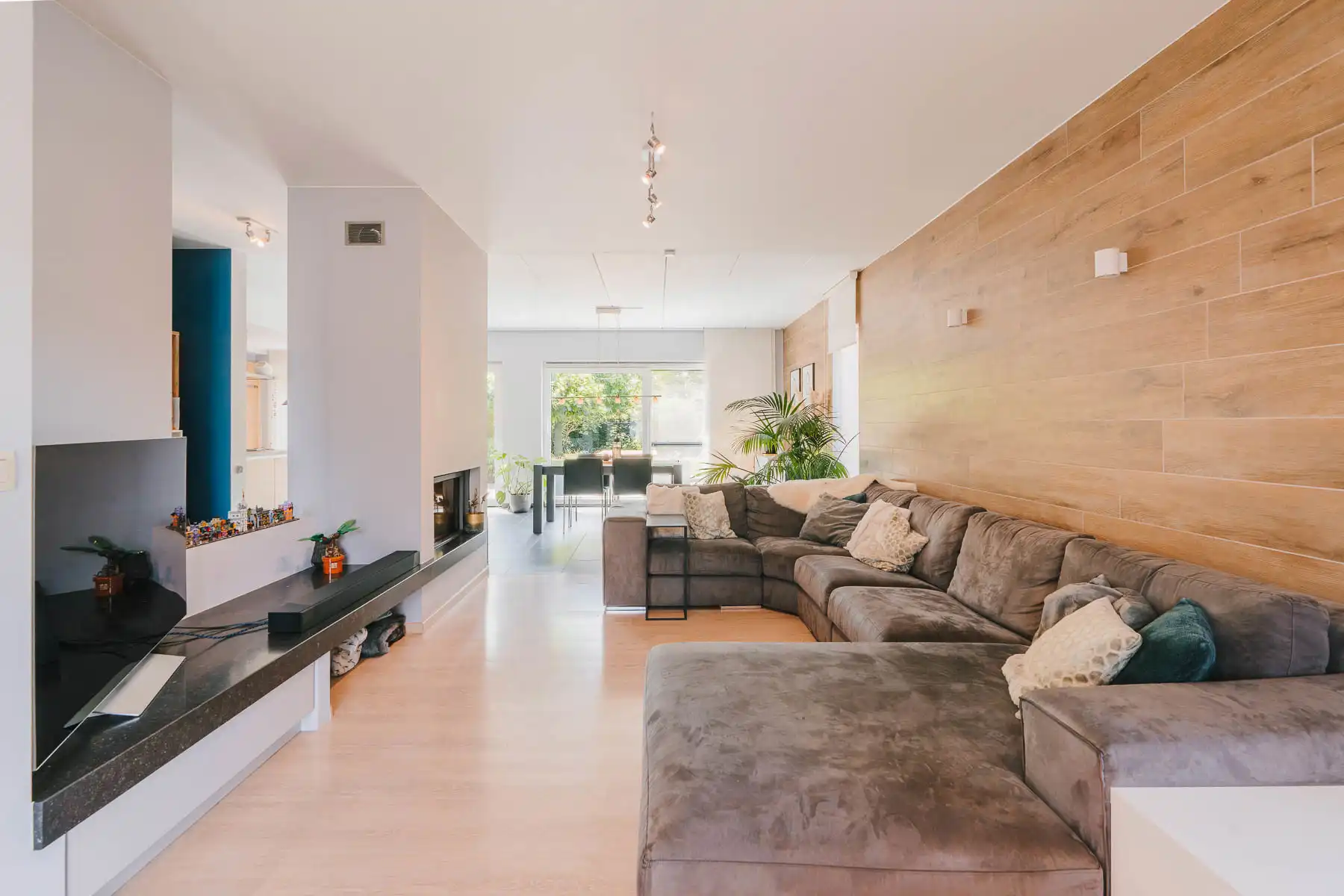 Ruime (278m²!), kwalitatieve gezinswoning met sterk EPC! foto 10