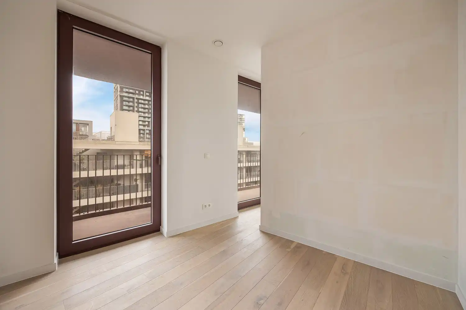 Luxe-appartement met frontaal Scheldezicht met heerlijk terras (30m²) op Nieuw Zuid incl kelderberging - optionele ondergrondse parking beschikbaar foto 18