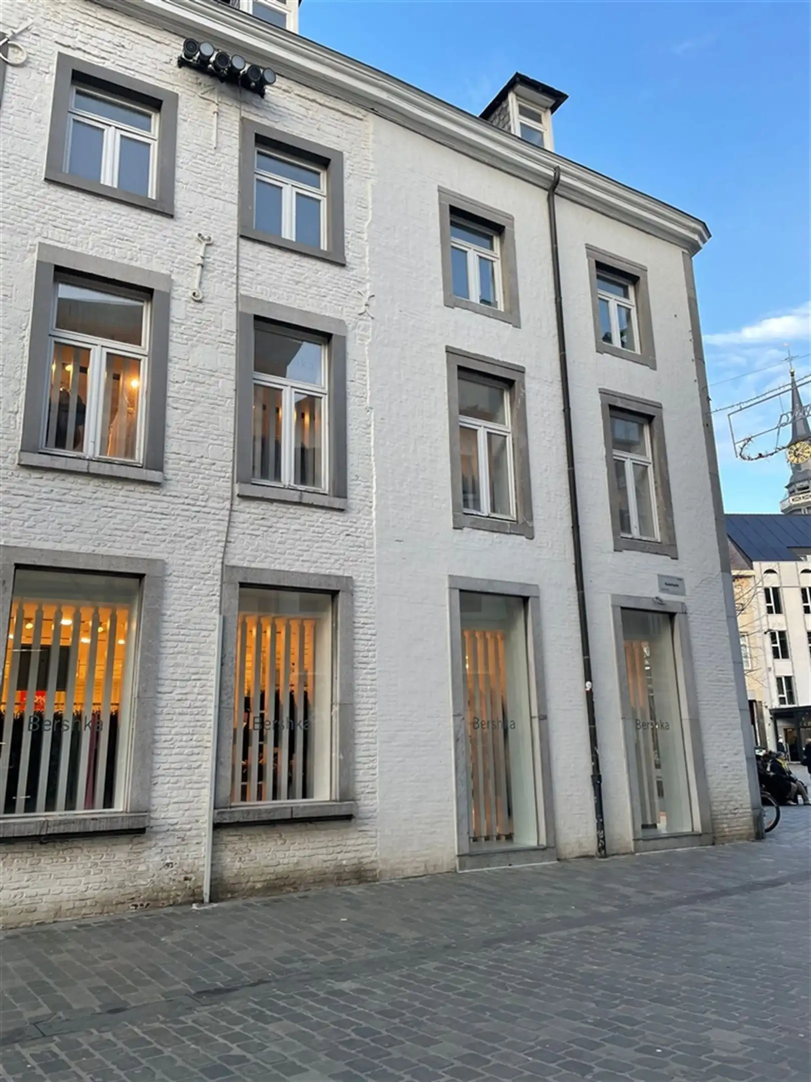 Kantoorgebouw foto 26