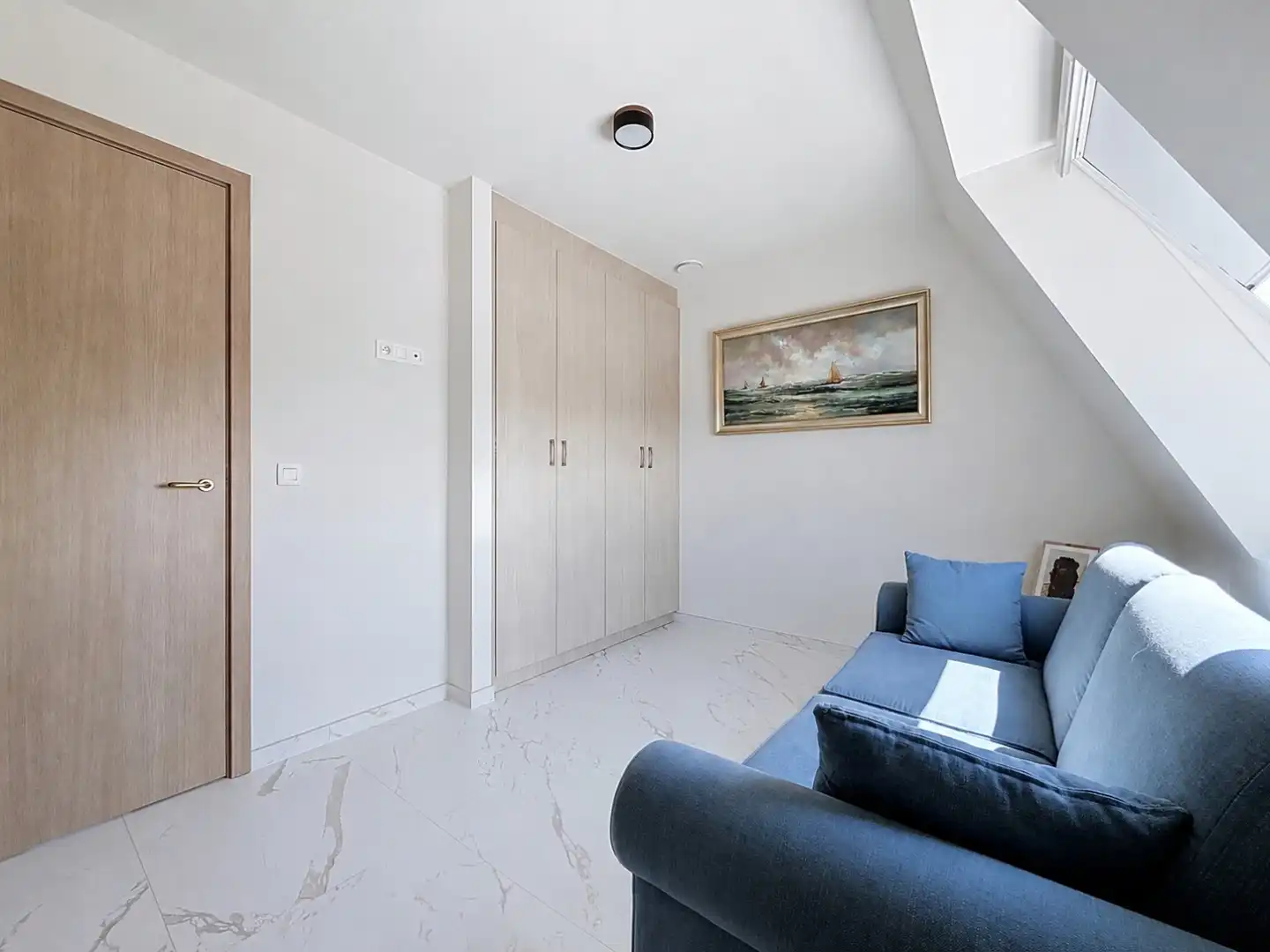 Luxueus duplexappartement met twee terrassen en panoramisch uitzicht nabij de jachthaven foto 12