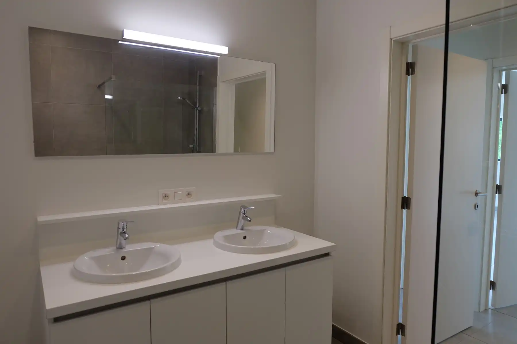 Appartement te huur foto 9
