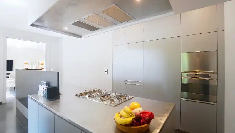 Exclusieve villa van 374m² op 16 are met openluchtzwembad foto 9