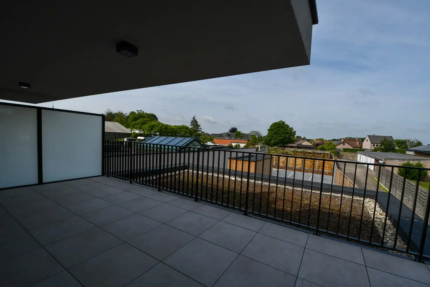 Ruim doorzonappartement nabij het centrum foto 2