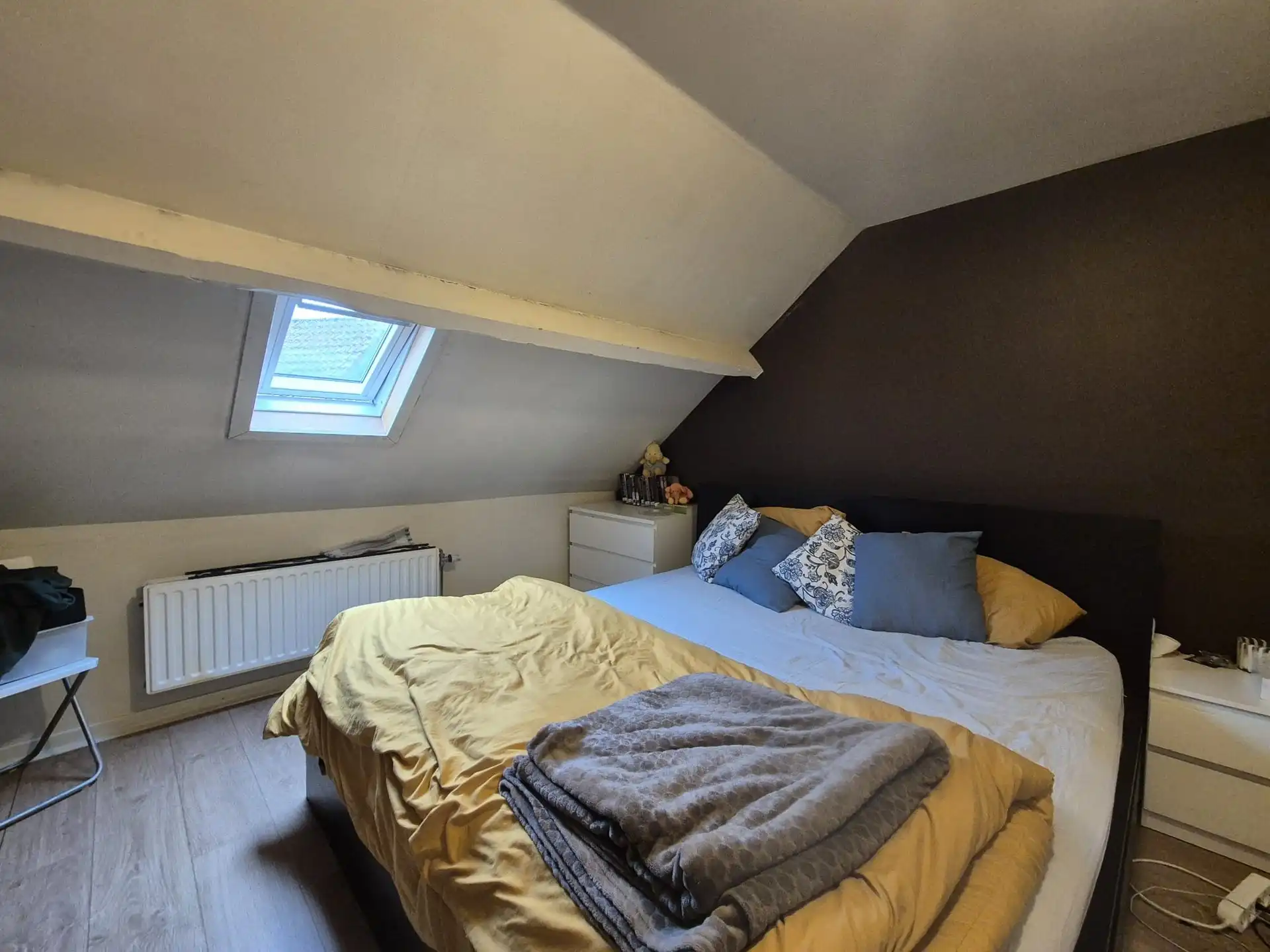 Gunstig gelegen dakappartement aan station.  foto 12