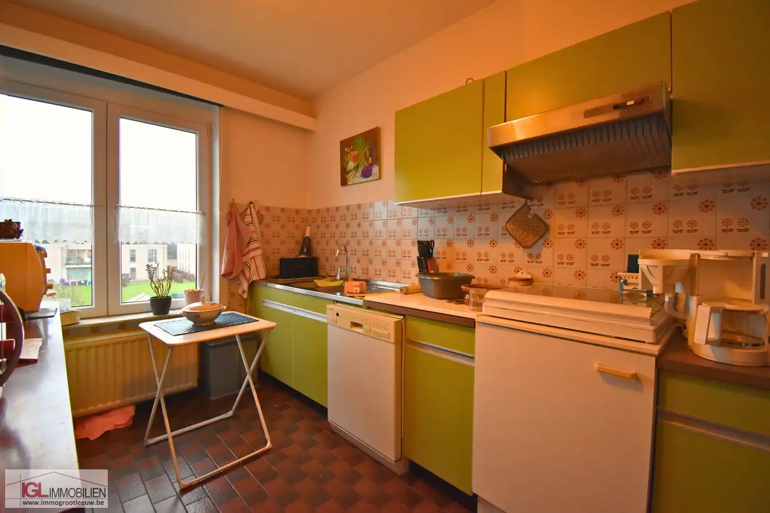 2 slaapkamer appartement te huur foto 4