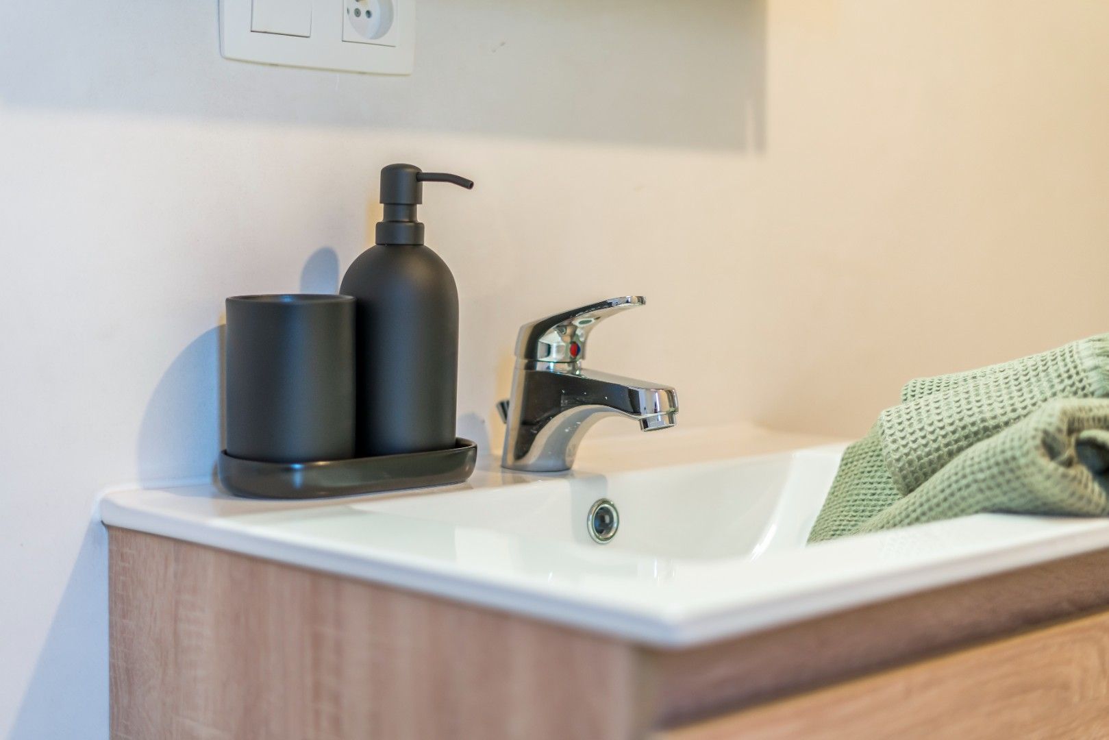 Instapklaar gelijkvloers appartement (gerenoveerd 2022) te koop in Gent foto 12