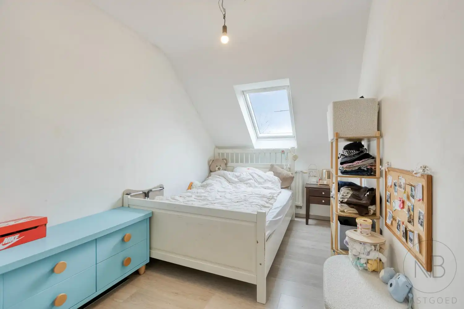 Ruim duplex appartement met 3 slaapkamers en groot terras in hartje Zutendaal foto 14