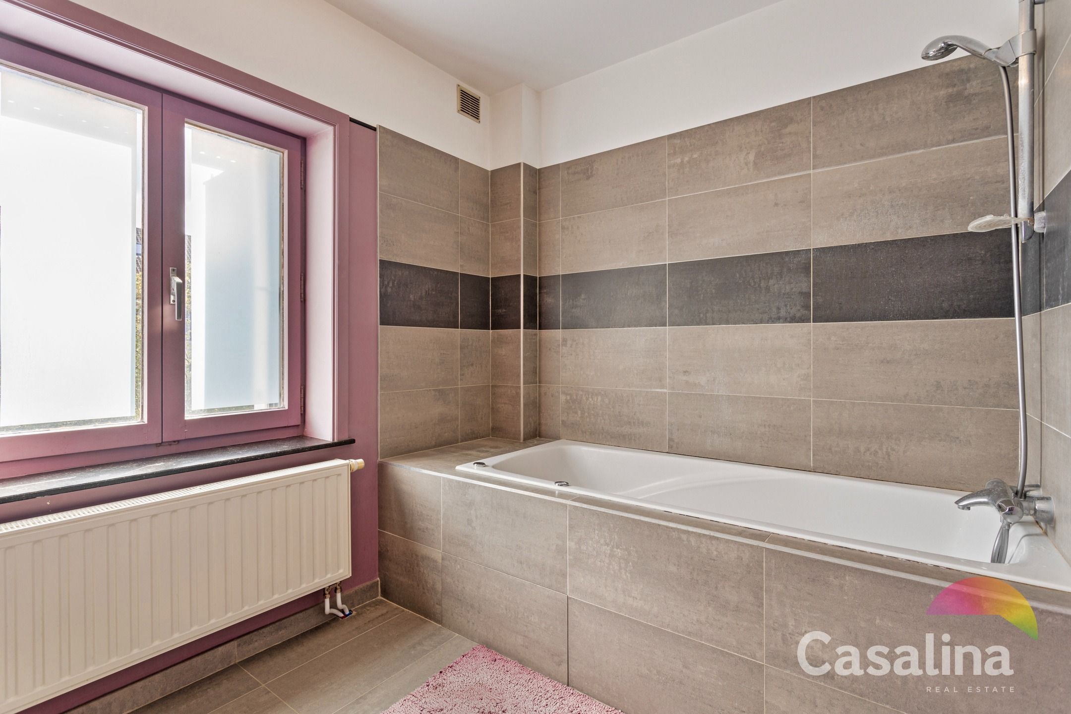 Viergevelwoning van 209m² met tuin foto 21