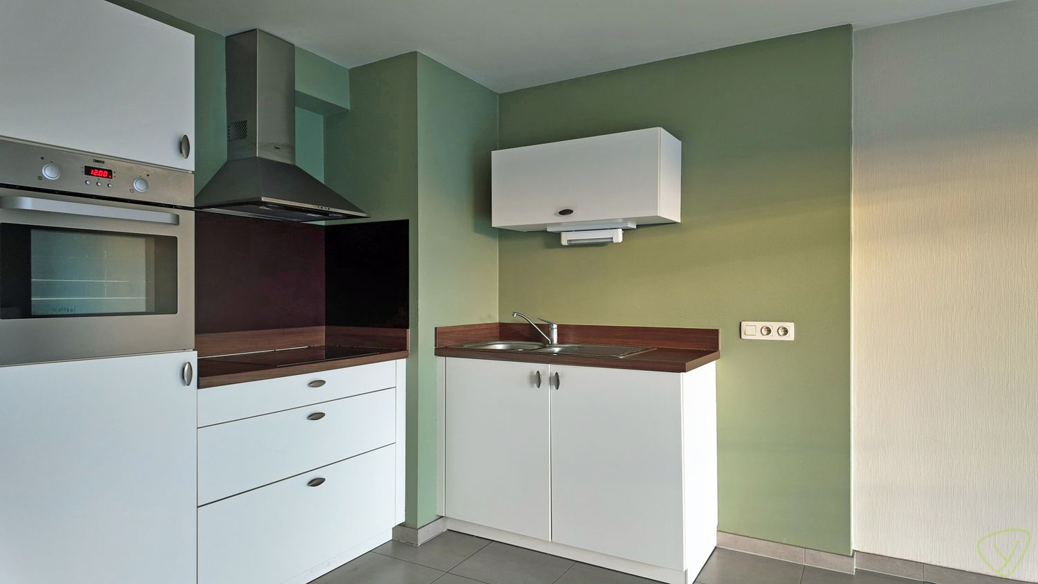 Instapklaar appartement te huur in het centrum! foto 5