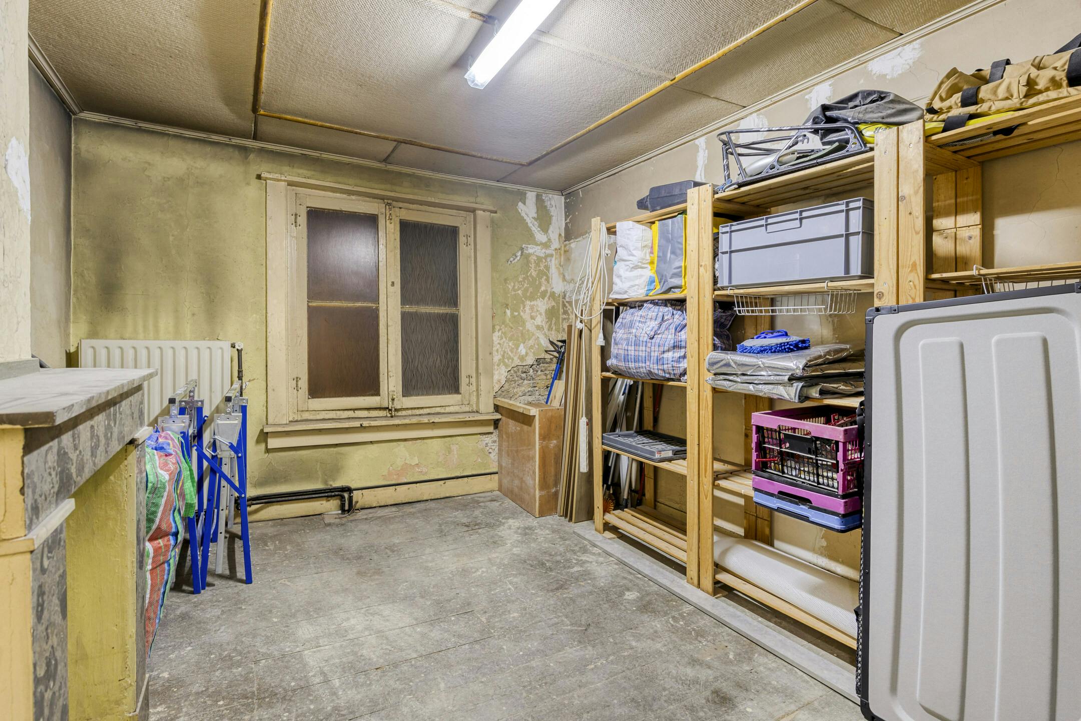 Handelshuis met achterhuis te koop in Antwerpen centrum foto 23