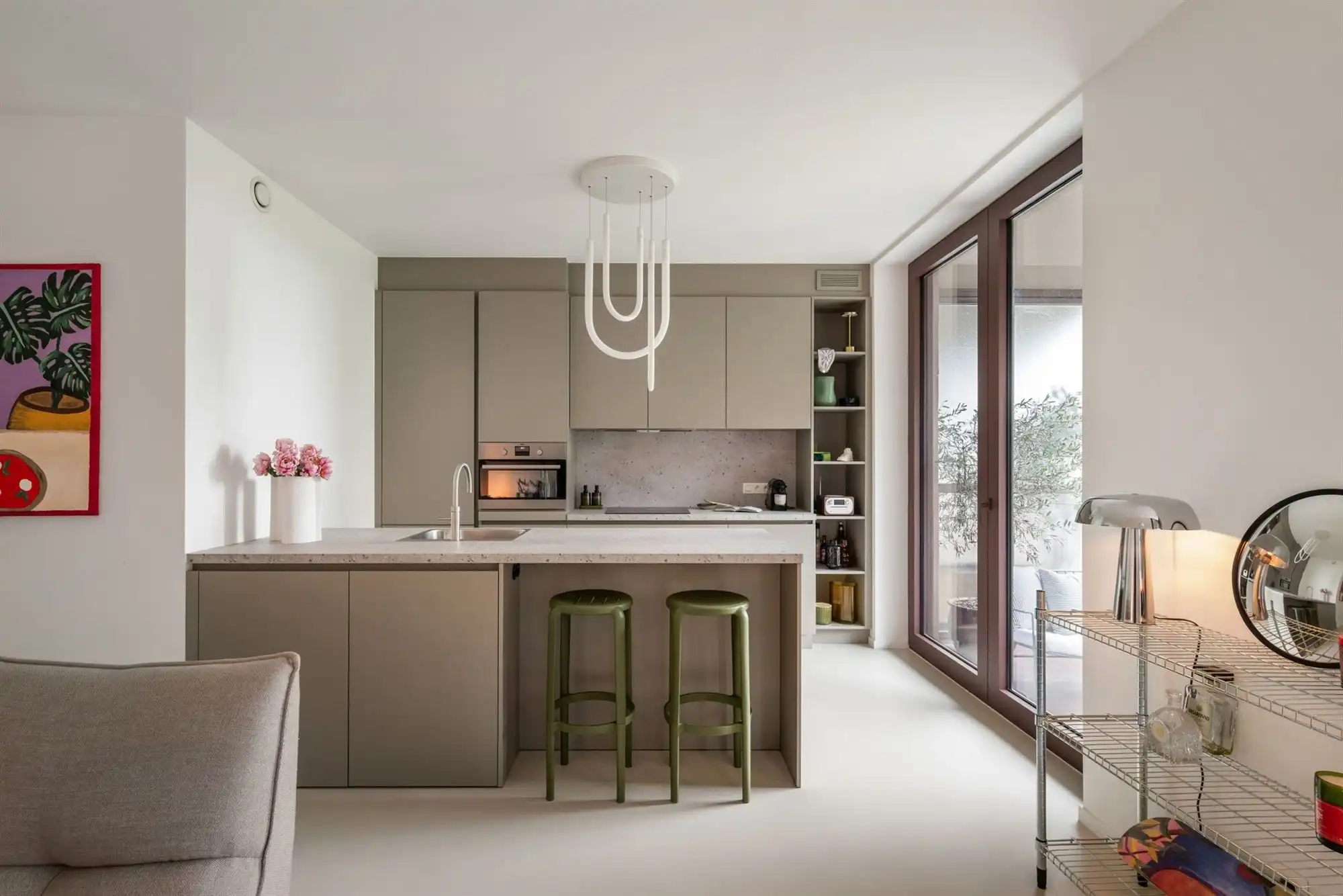 Trendy appartement met hedendaags karakter foto 10