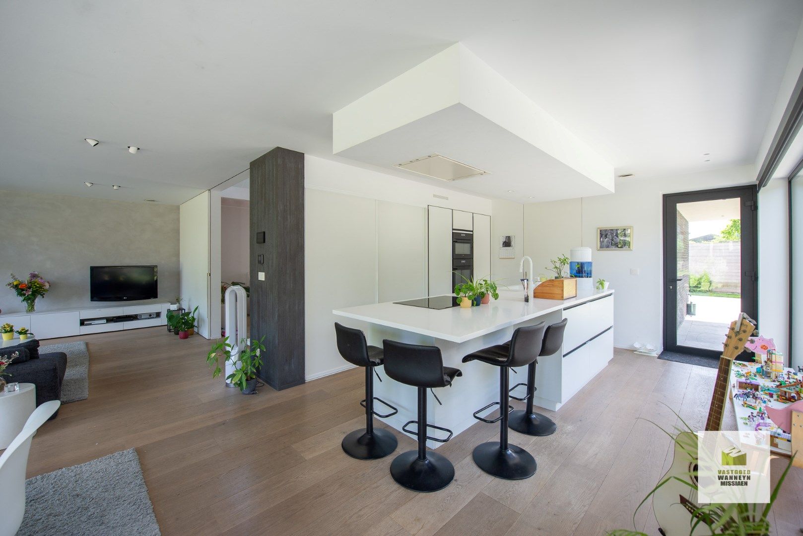 Exclusieve moderne en energiezuinige villa op 950m2 te centrum Wingene foto 6