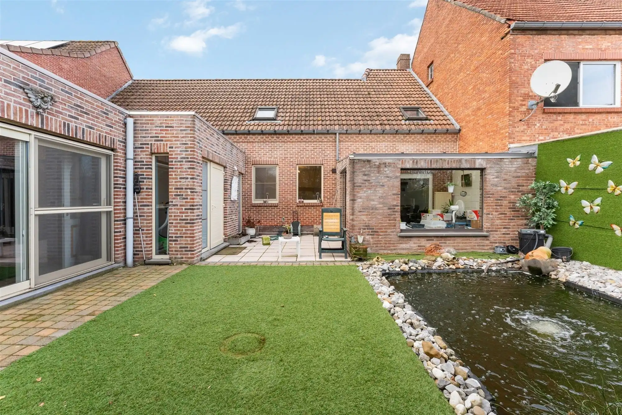 RUIME WONING MET 5 SLAAPKAMERS OP CENTRALE LIGGING VLAK BIJ BERINGEN CENTRUM foto 23