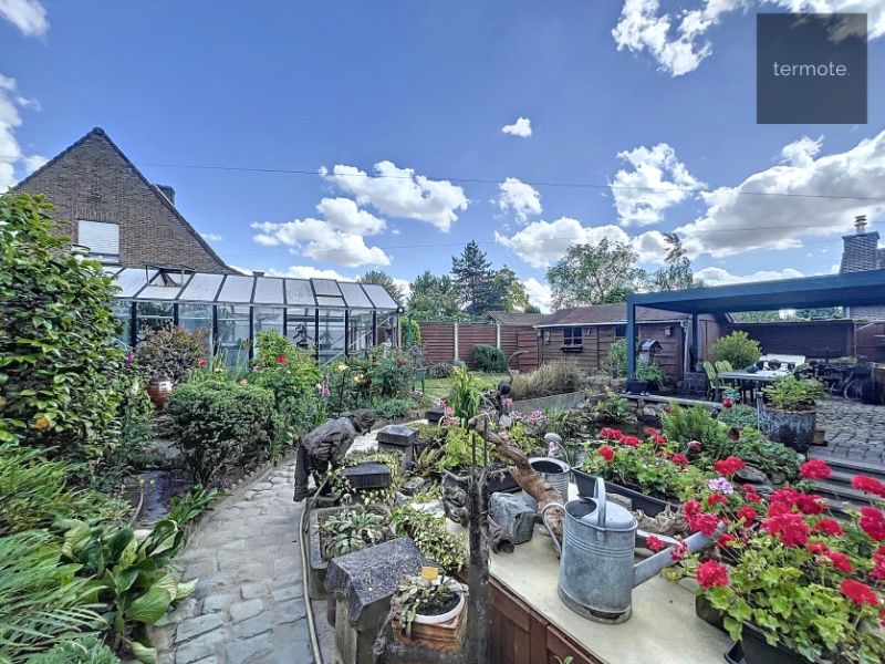 Alleenstaande woning foto 19