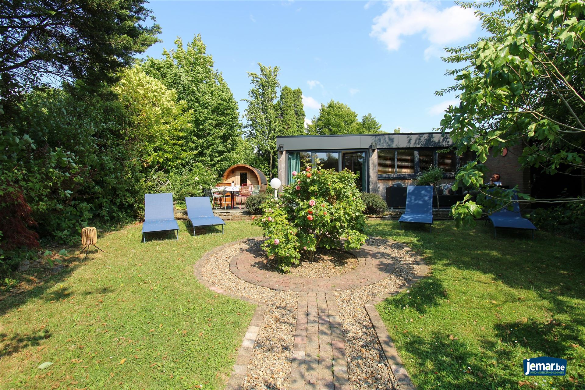 Stijlvol gerenoveerde vakantiewoning op vakantiedomein Sonnevijver met 2 slaapkamers, gelegen aan de Maanvijver, instapklaar en inclusief inboedel – ideaal voor eigen gebruik of verhuur! foto 10