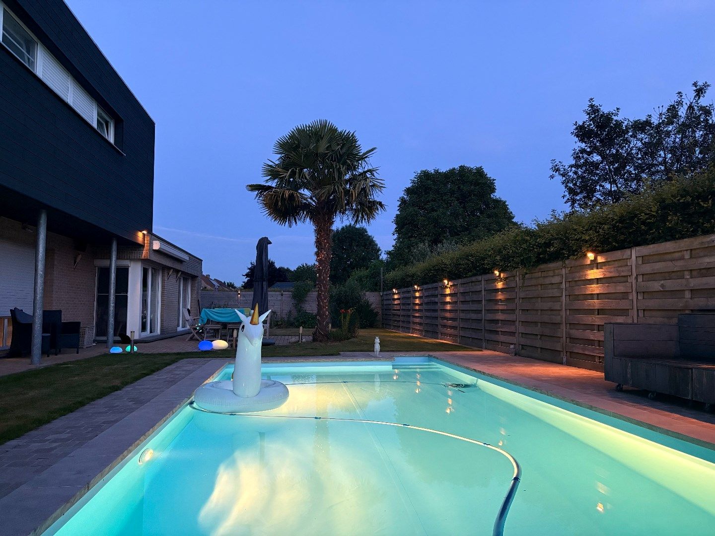 ALLEENSTAANDE WONING MET 4 TOT 7 SLPKS, TUIN EN ZWEMBAD foto 5