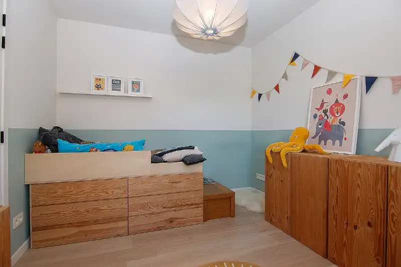 Zeer recent, doordacht en ingrijpend gerenoveerde gezinswoning gelegen op een zeer gewilde locatie! foto 23