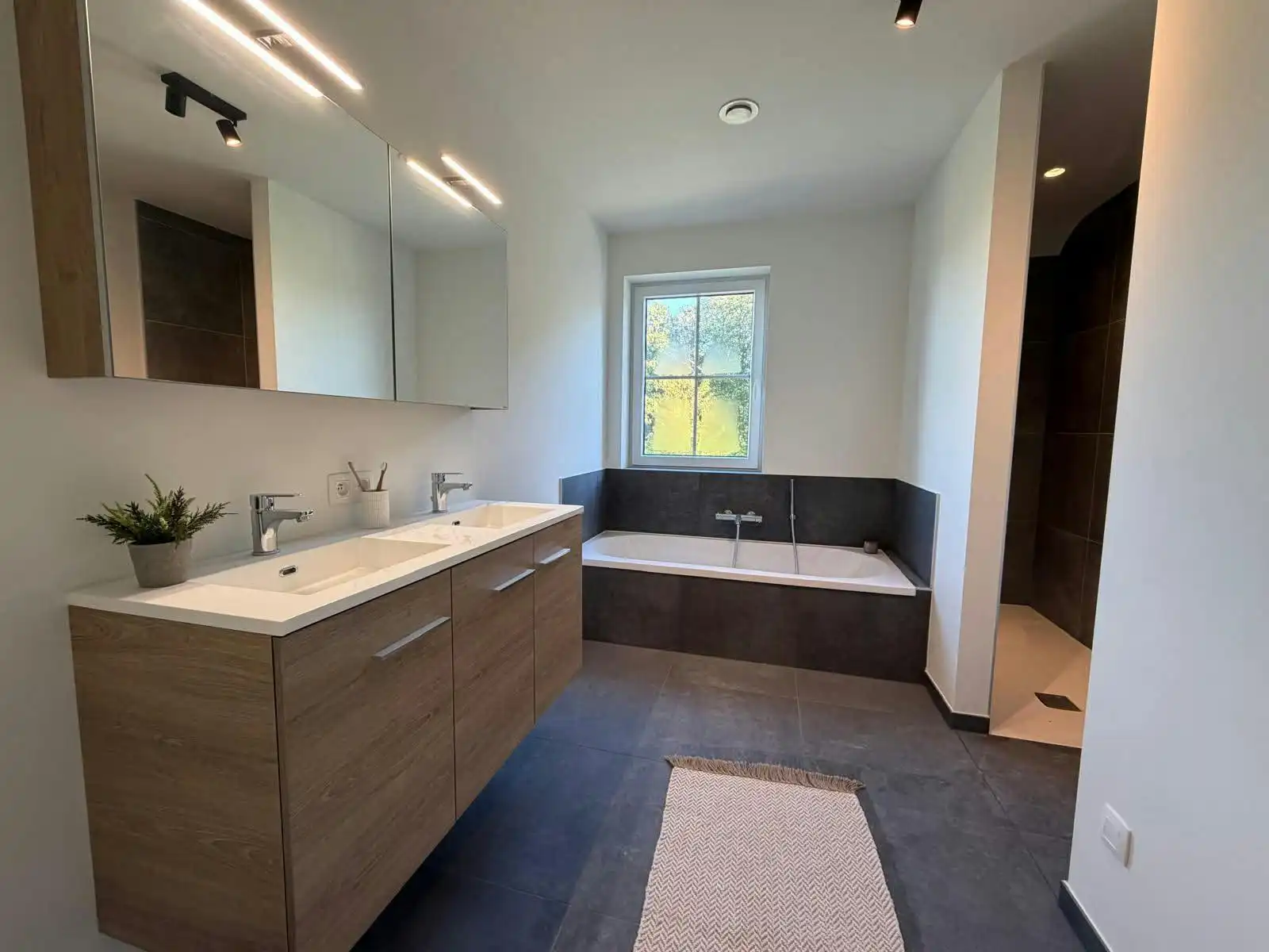 Nieuwbouw woning te Aalter foto 14