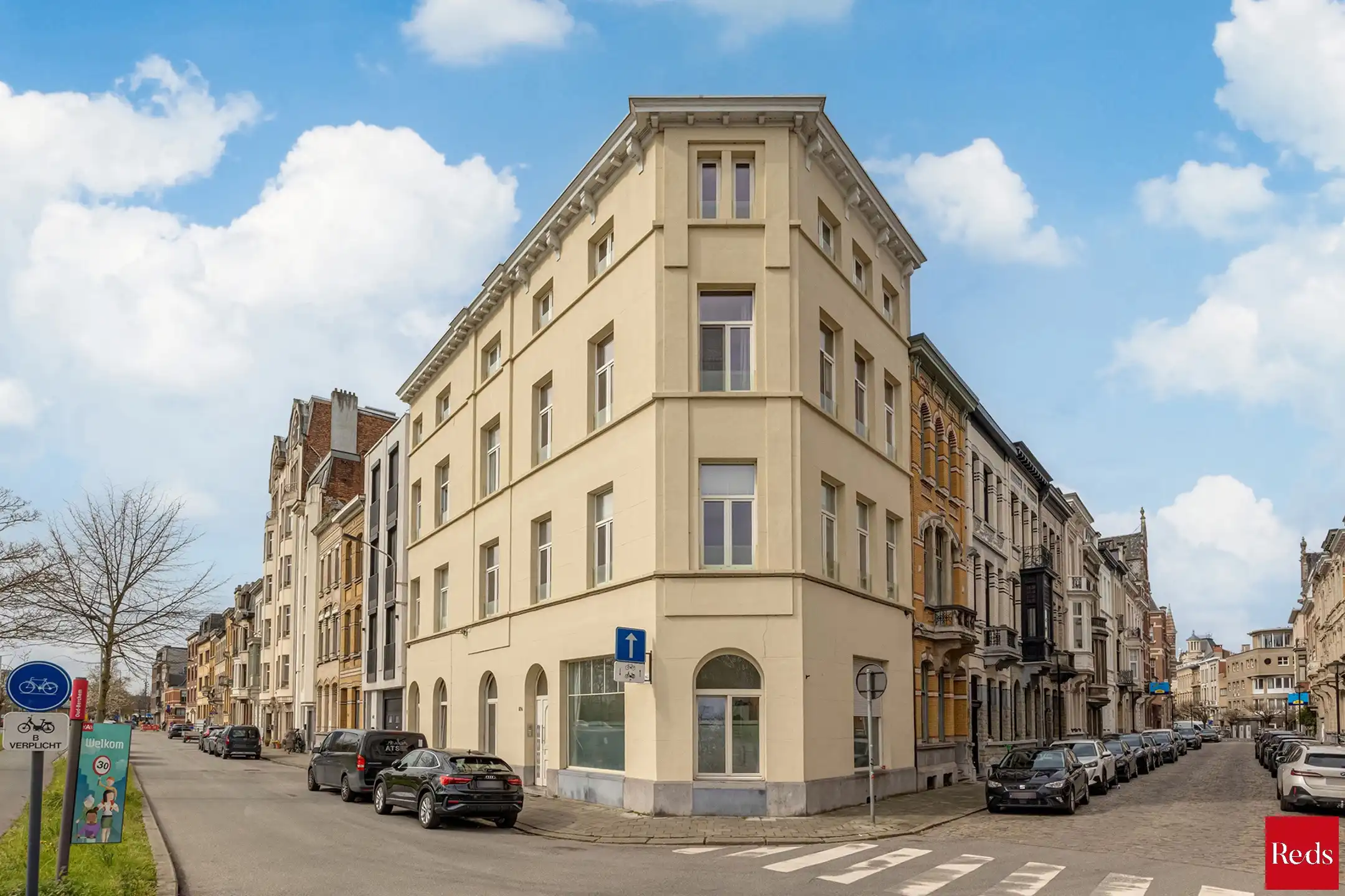 Gezellig hoekapp te Zurenborg (beschikbaar binnen 4 maanden) foto 13
