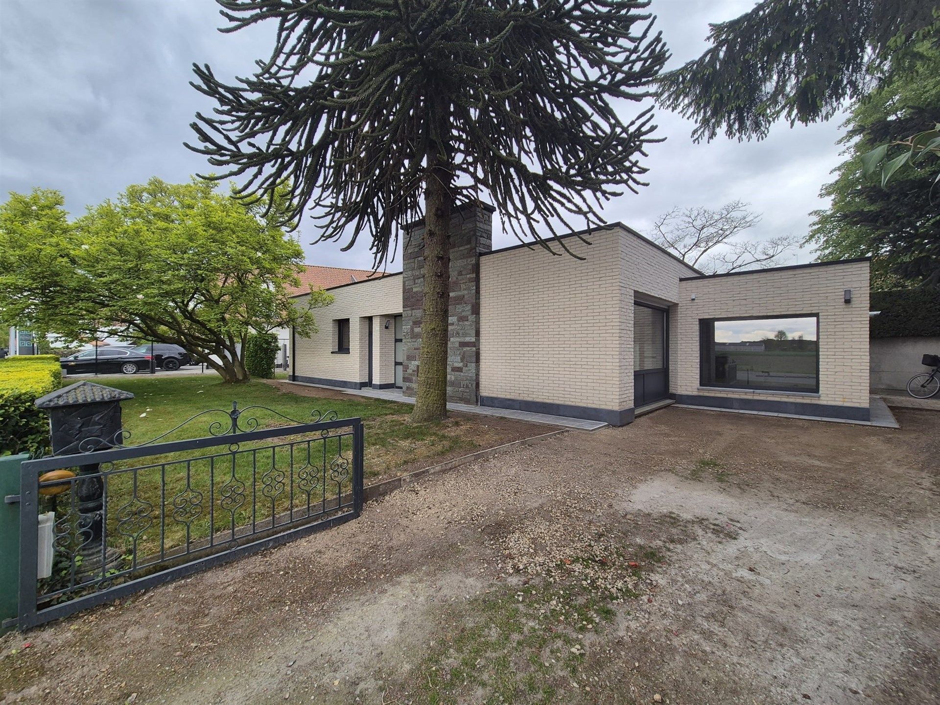 Gerenoveerde energiezuinige bungalow met 2 slaapkamers.  foto {{pictureIndex}}