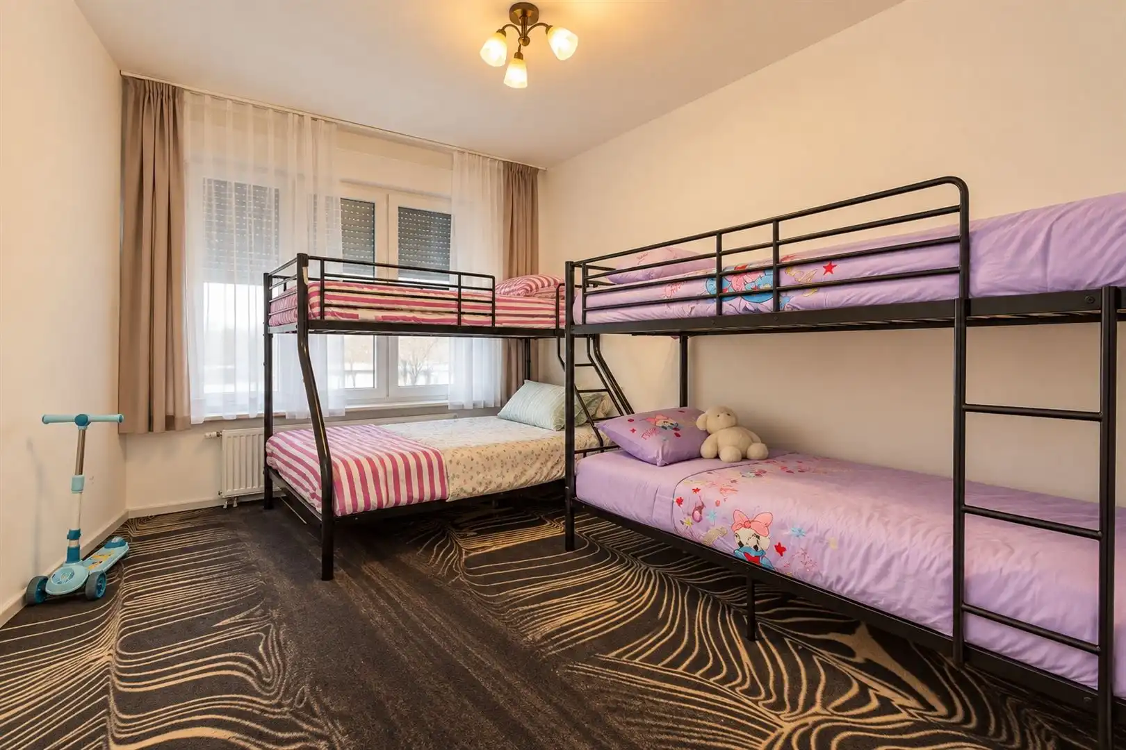 Opbrengsteigendom met twee appartementen en magazijn te Sint-Niklaas foto 14