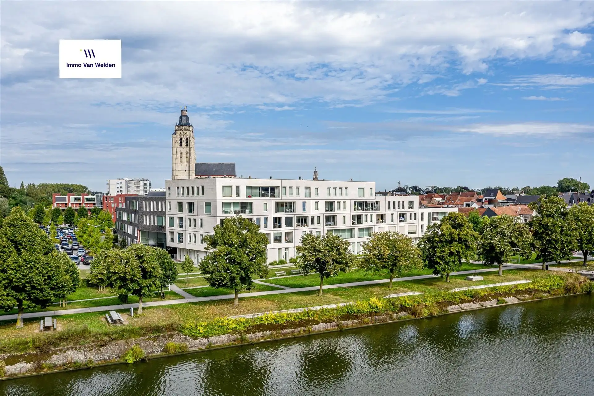Uniek gelegen appartement met frontaal zicht op de Schelde foto 9
