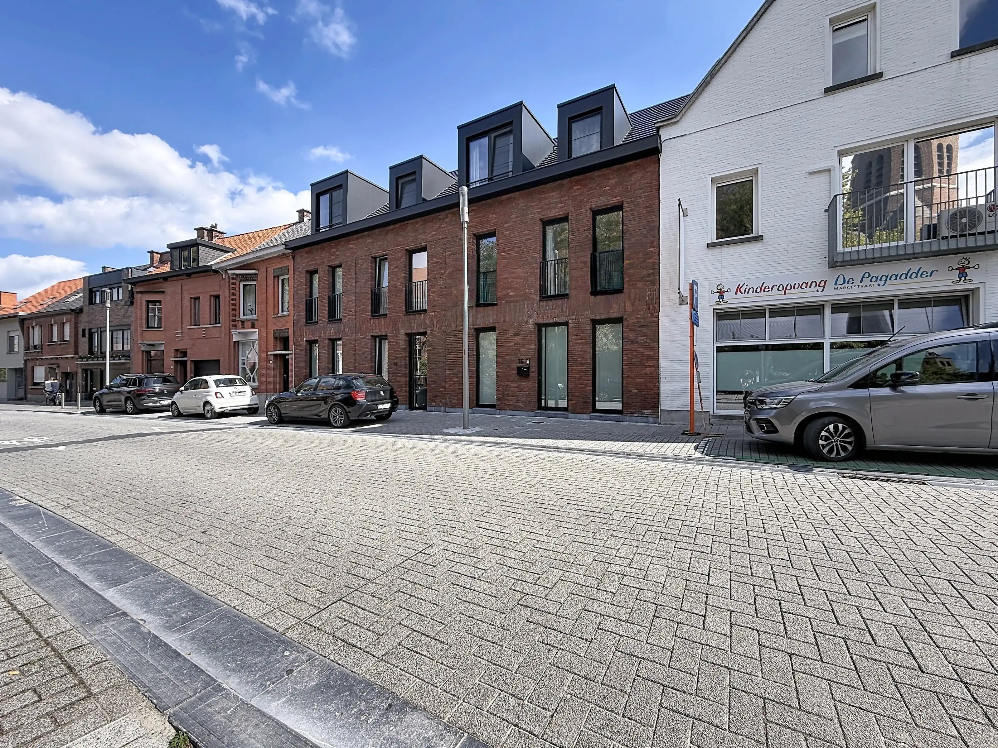 Nieuwbouwappartement te koop in Marke met 2 slaapkamers, zeer ruim terras van 50m² en een ruime woonoppervlakte foto 35