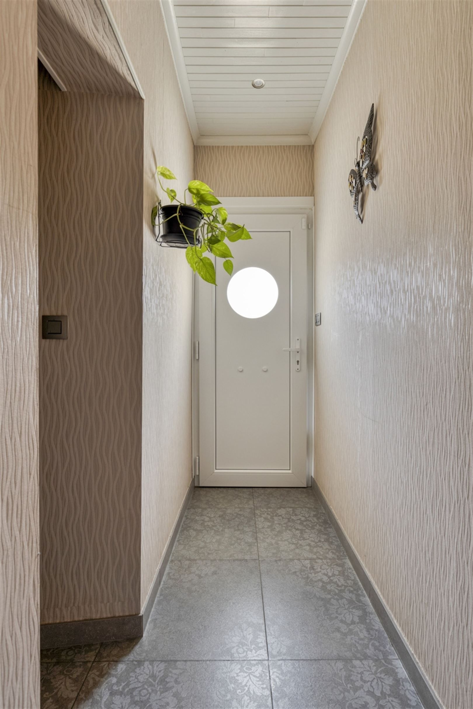 Rustig gelegen woning met garage foto 4