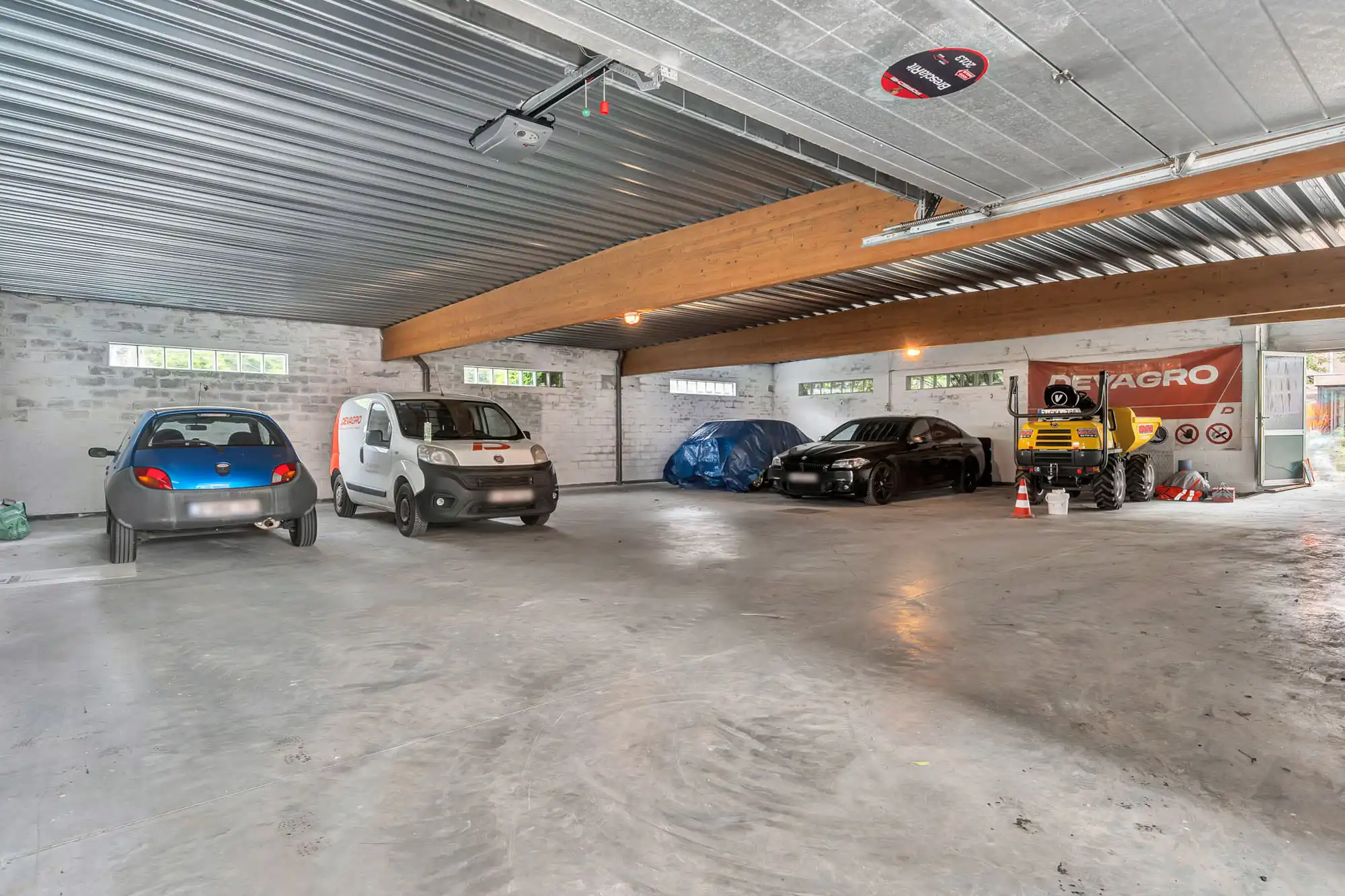Tweeslaapkamer appartement met autostaanplaats foto 12
