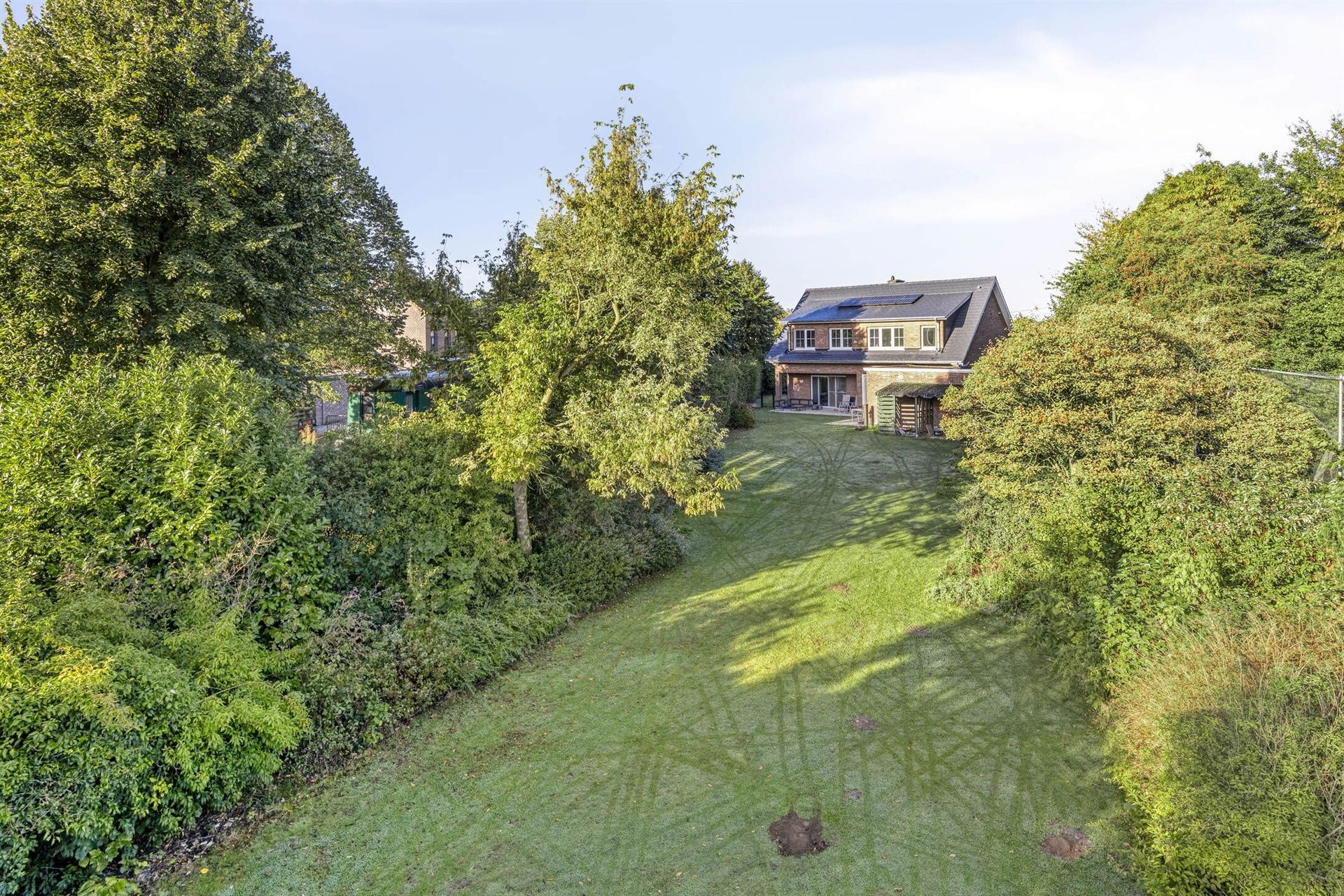 Ruime villa op 16a in groene oase! foto 29