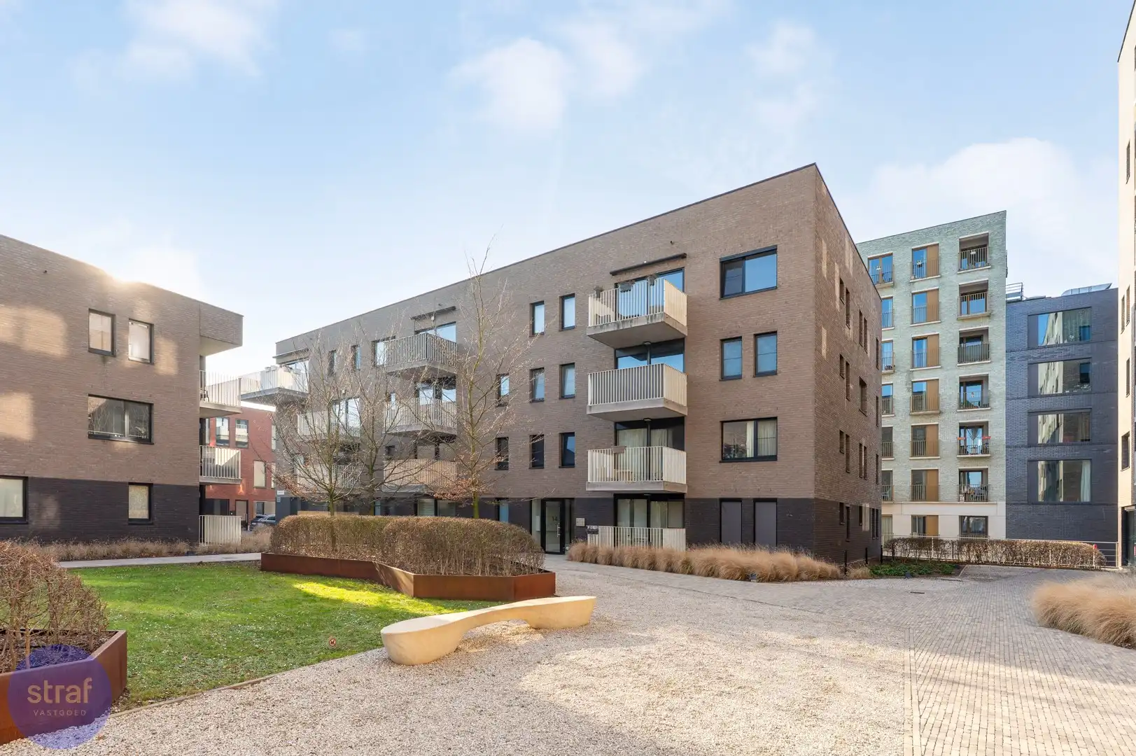 Twee slaapkamers, autostaanplaats, Galgenweel én hartje Antwerpen op één plek foto 16