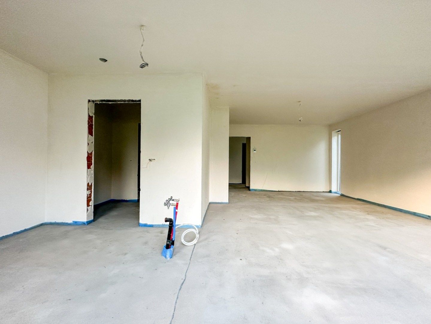 Rustig gelegen energiezuinige nieuwbouwwoning met 4 slpk, op ruim perceel, Torhout. foto 7
