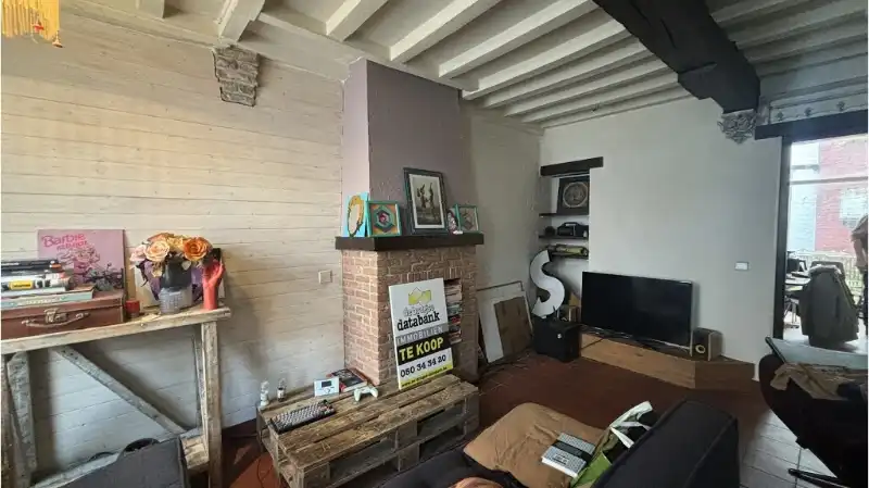 Comfortabele 2-slaapkamerwoning met stadsterras te koop in Brugge foto 3