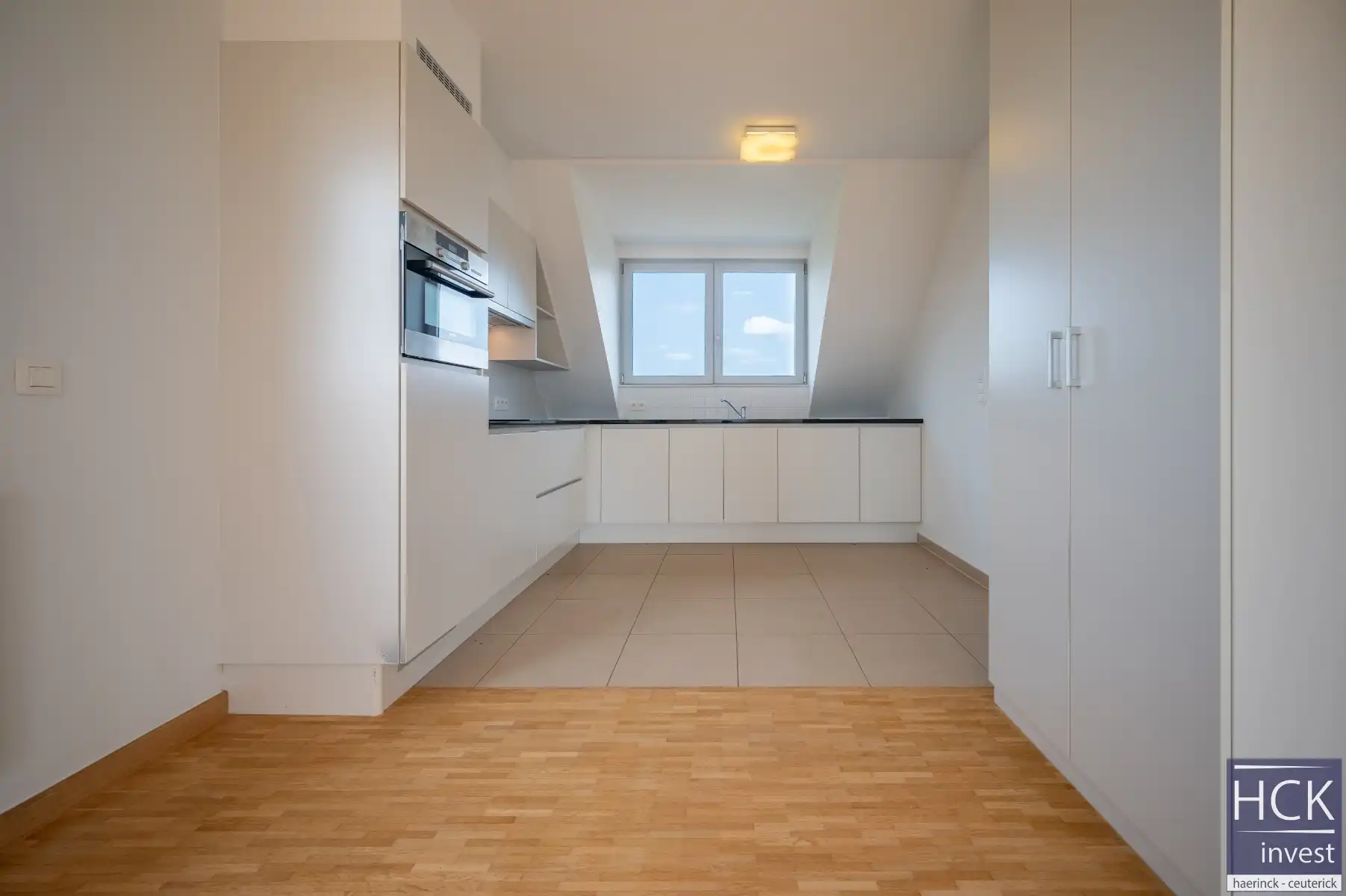 KRUISHOUTEM - Instapklaar 1-SLPK penthouse met magnifiek zicht !! foto 10