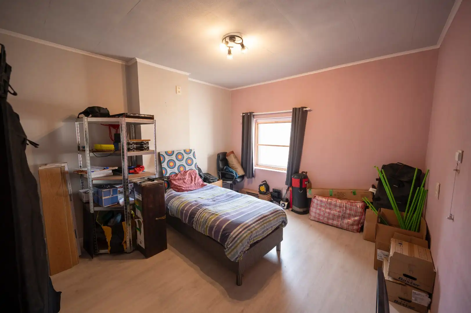 CENTRAAL GELEGEN KNAPPE STARTERSWONING  foto 8