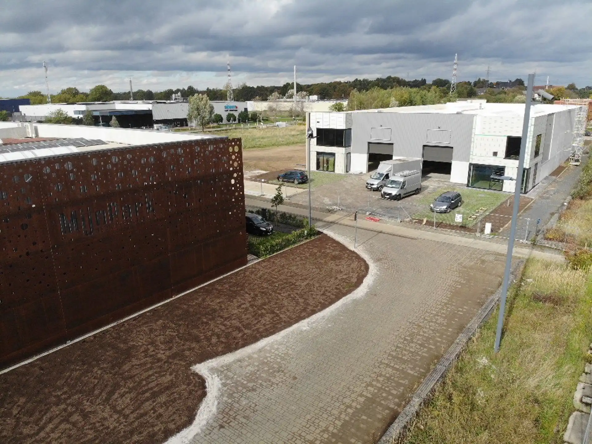 Magazijn te koop Centrum-Zuid - 3530 Houthalen-Helchteren