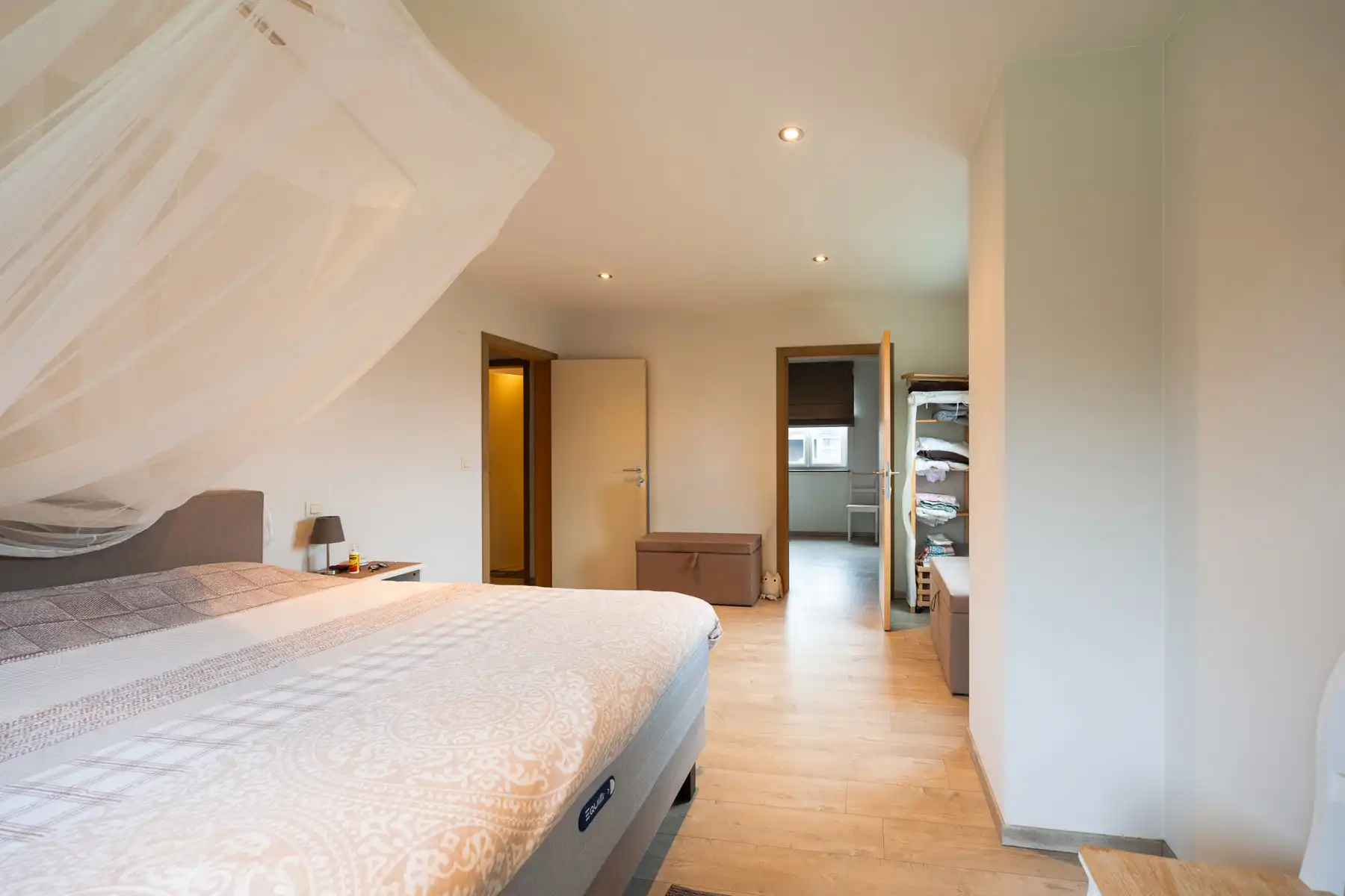 Charmante villa in landelijke stijl met zwembad foto 19