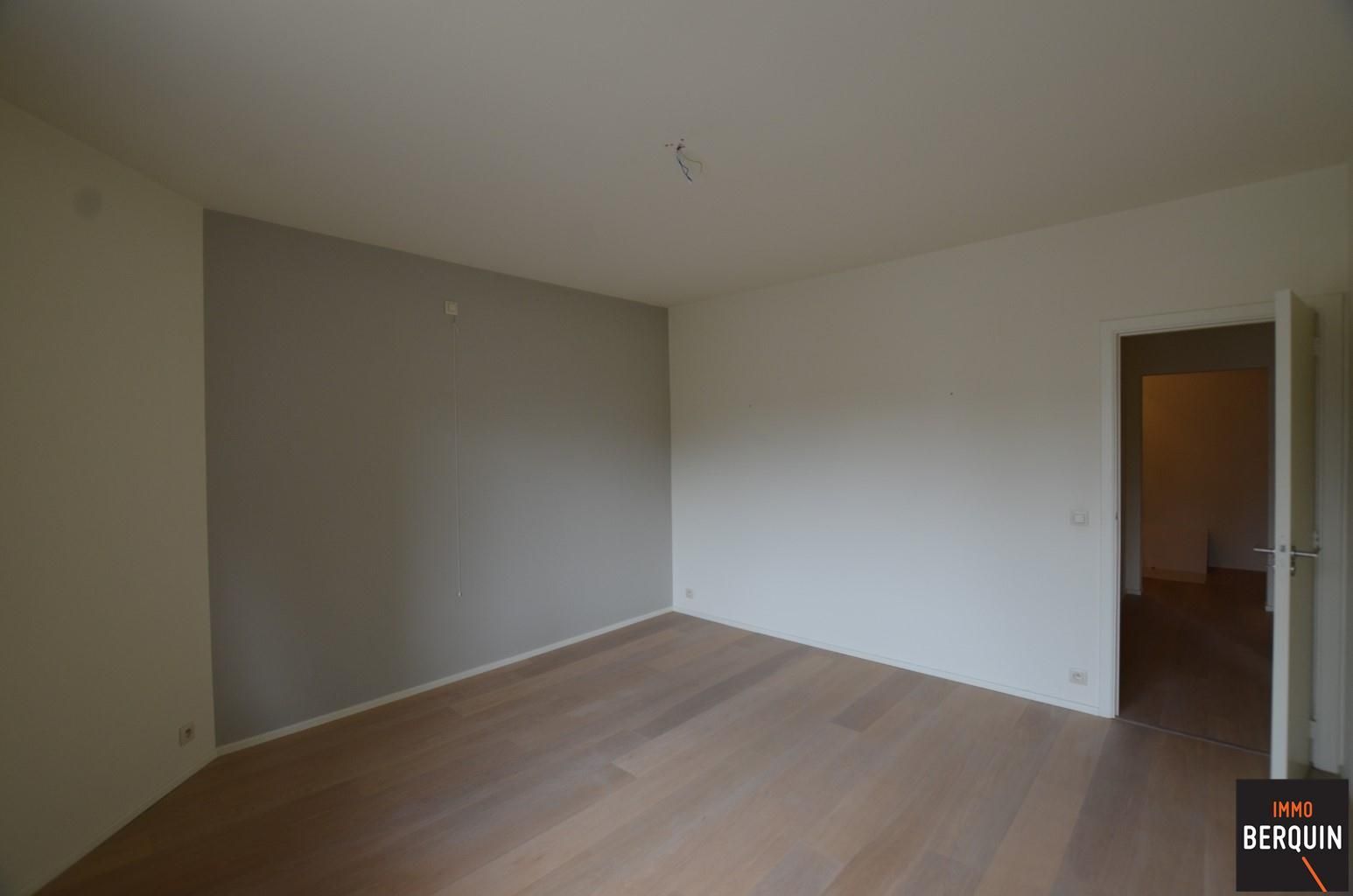 Ruim app te centrum Gent met 2 slpk en zicht op Leie foto 13