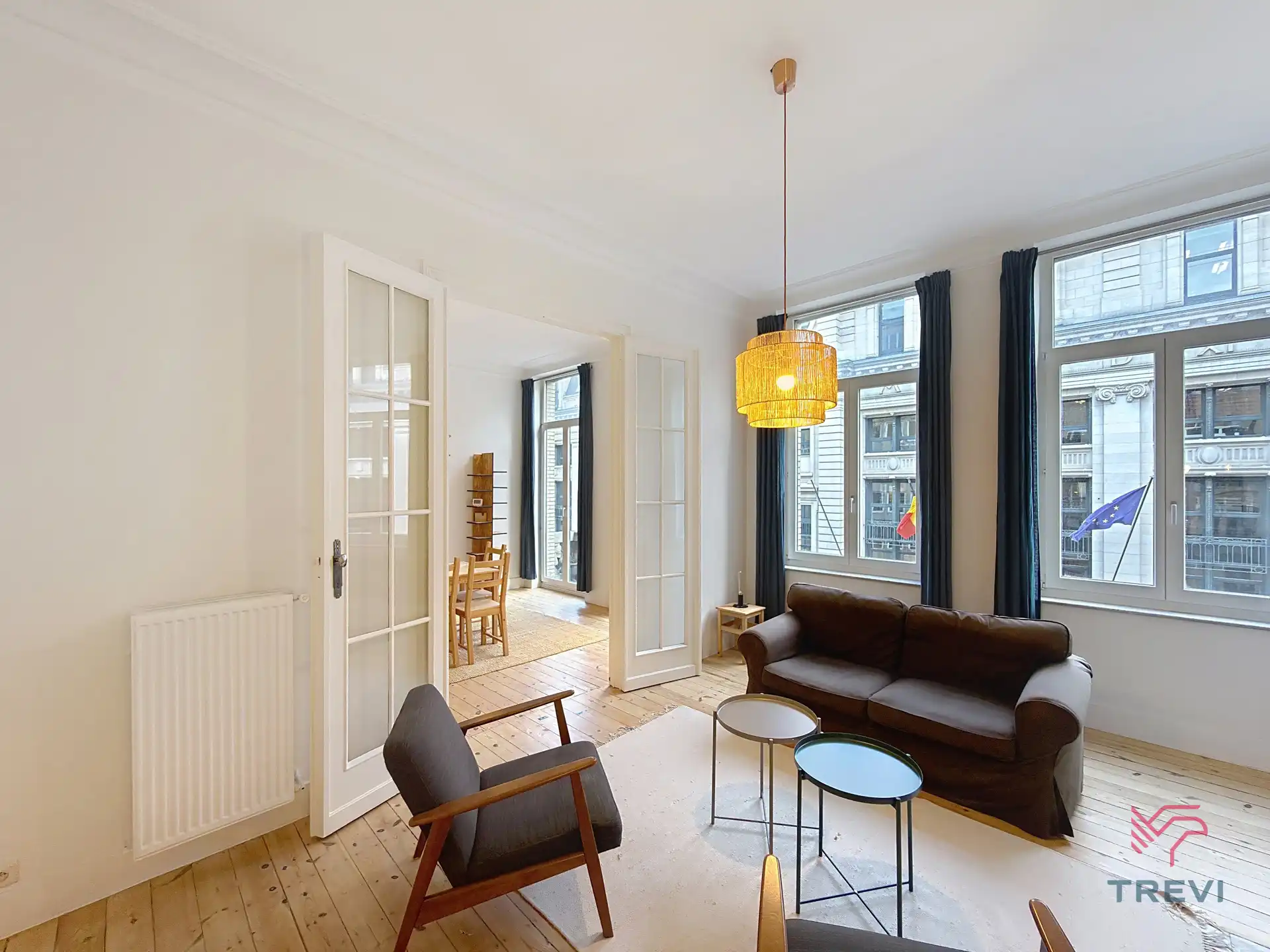 Gemeubileerd appartement met 2 slaapkamers in het centrum van Brussel!   foto 2