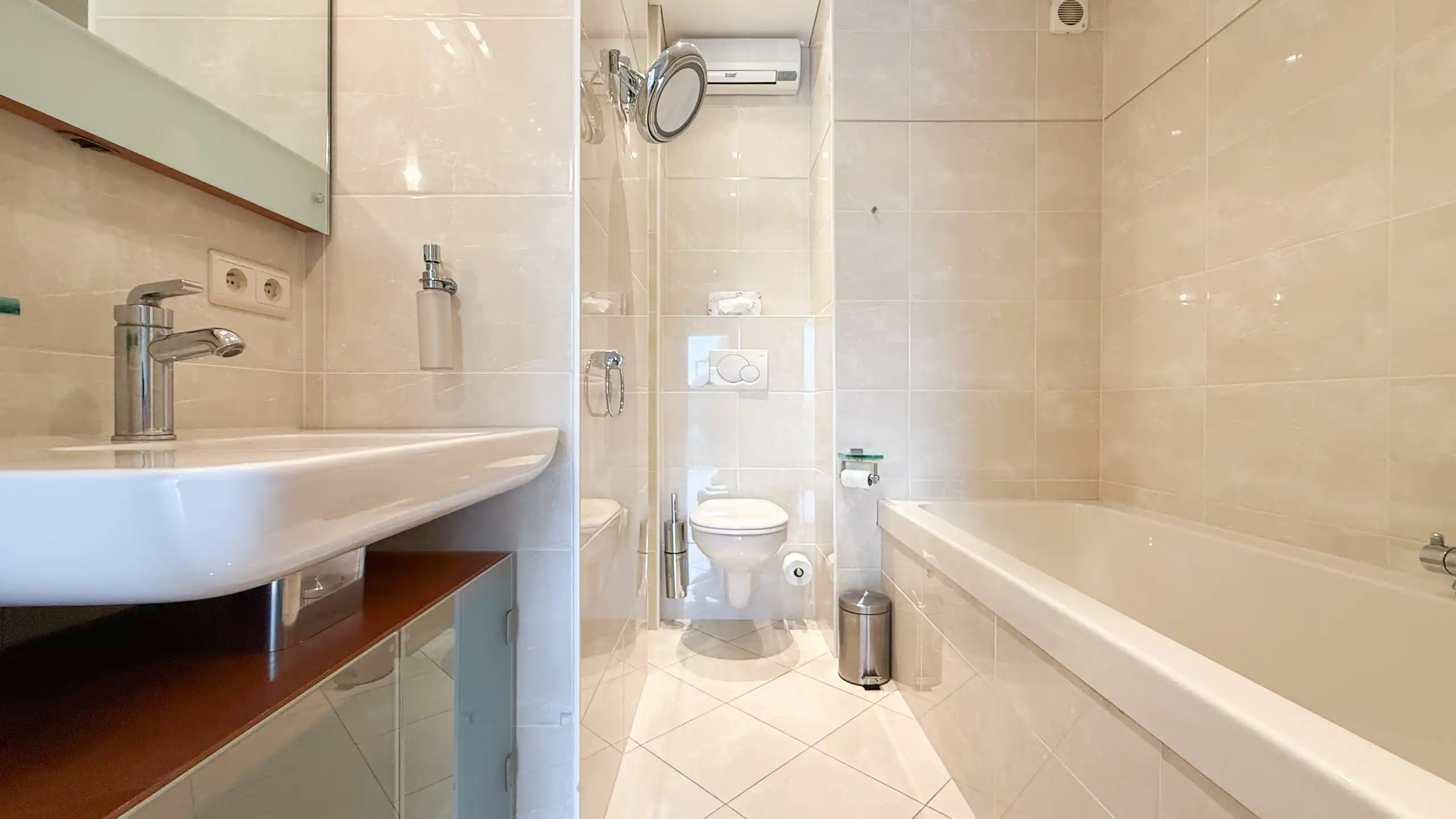 Uitzonderlijk appartement met 3 slaapkamers en 3 terrassen! foto 33