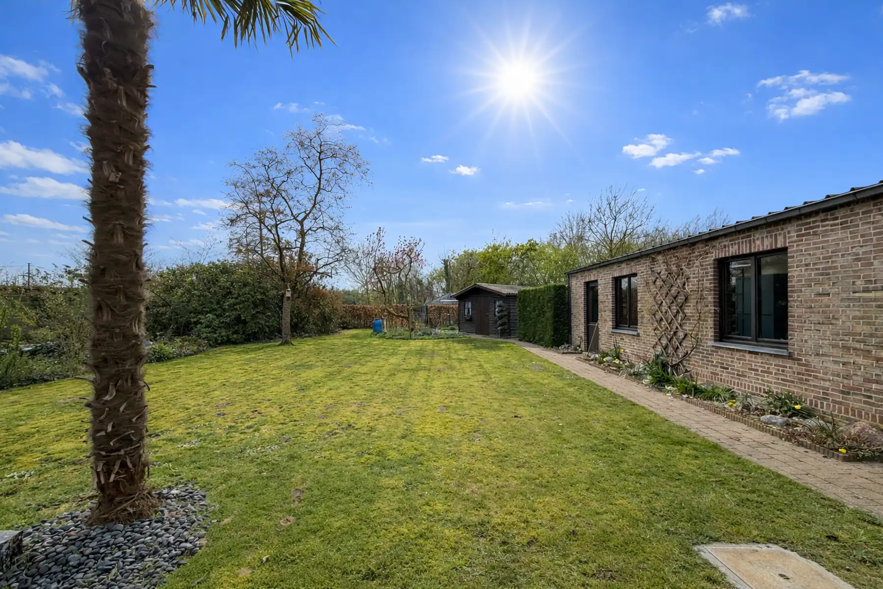 Villa met 4 slaapkamers en zongerichte tuin foto 26