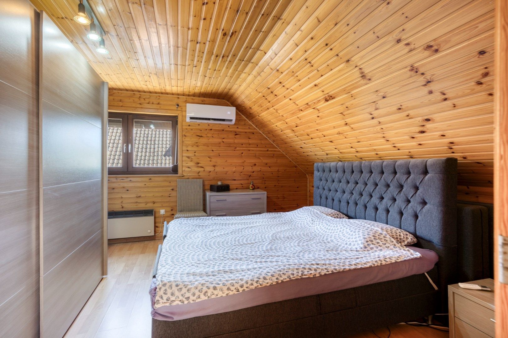 Instapklare woning met 3 slaapkamers en ruimte voor atelier / hobby !  foto 10