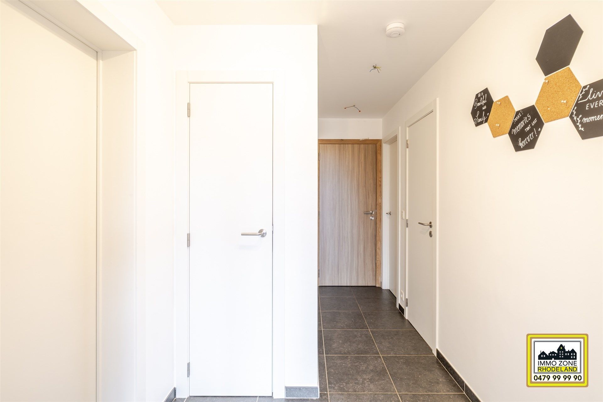 Prachtig instapklaar appartement met terras foto 5