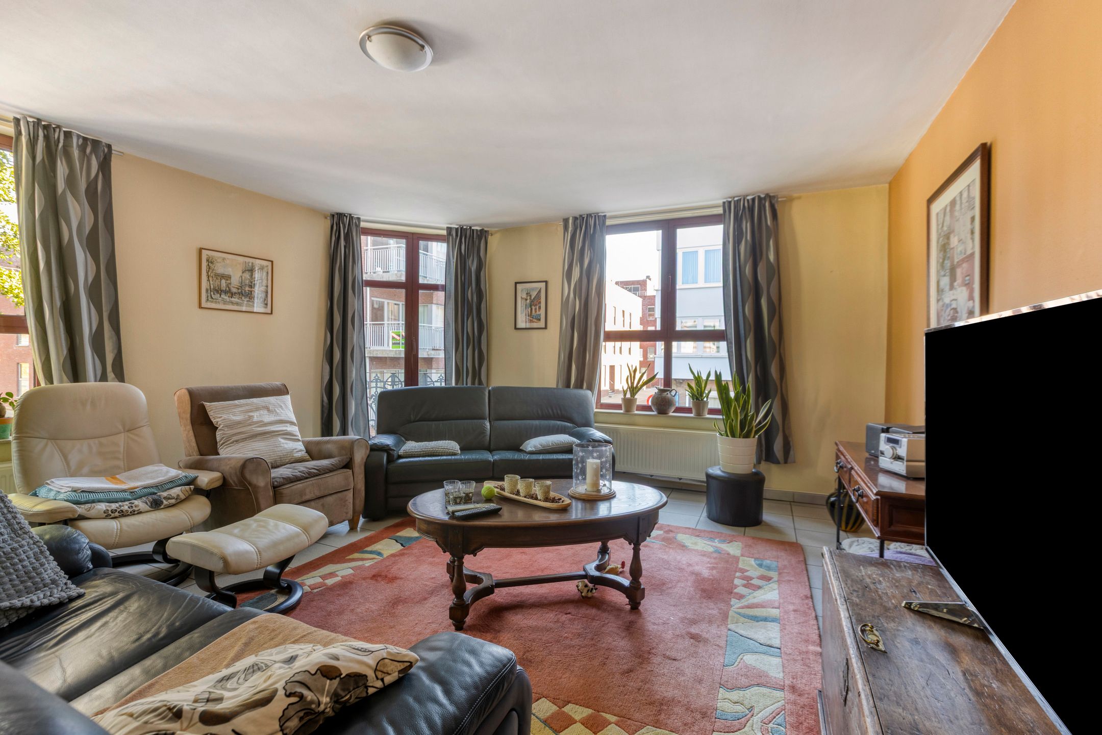Appartement in kleine residentie foto 6