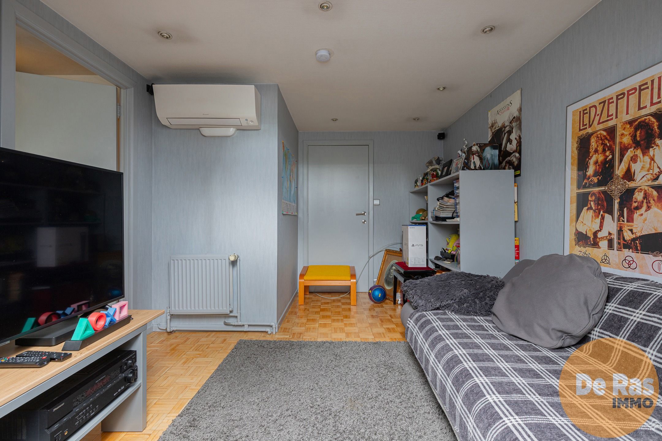 NIEUWERKERKEN - GROTE WONING MET PRAKTIJK foto 22